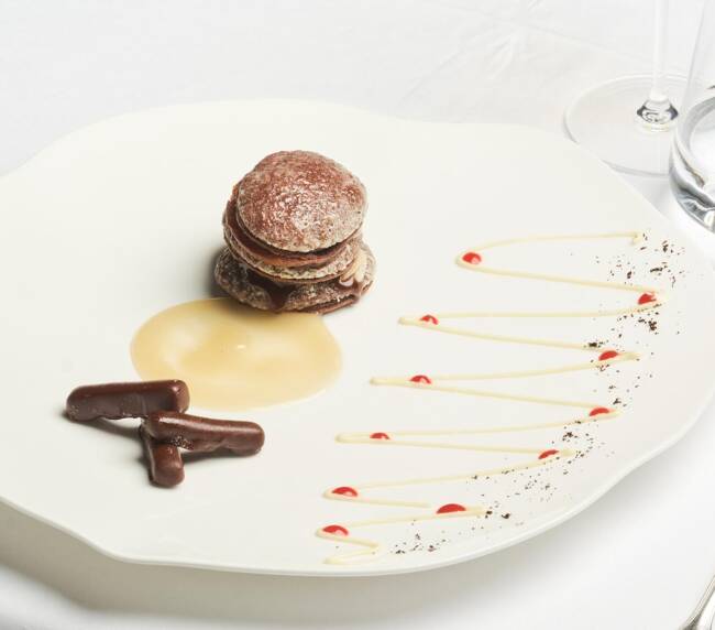 Gourmet-CasaVissani-Sfoglia-al-cacao-con-vongole
